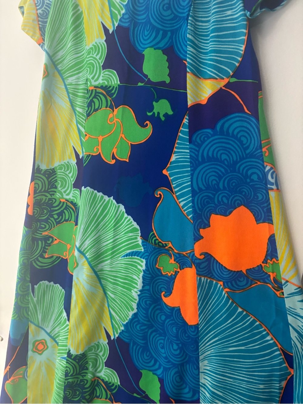 Vintage 1970s Women’s psychedelic print maxi dress